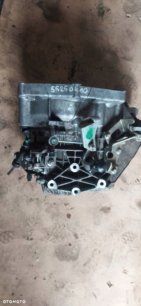 skrzynia biegów jeep renegade 16 55250410 55236747 - 2