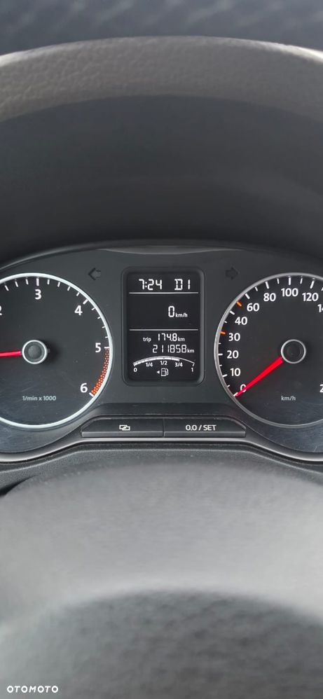 Volkswagen Amarok - 9