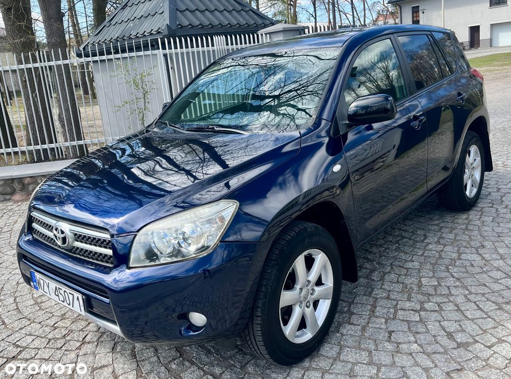 Toyota RAV4 2.0 VVT-i Sol - 2