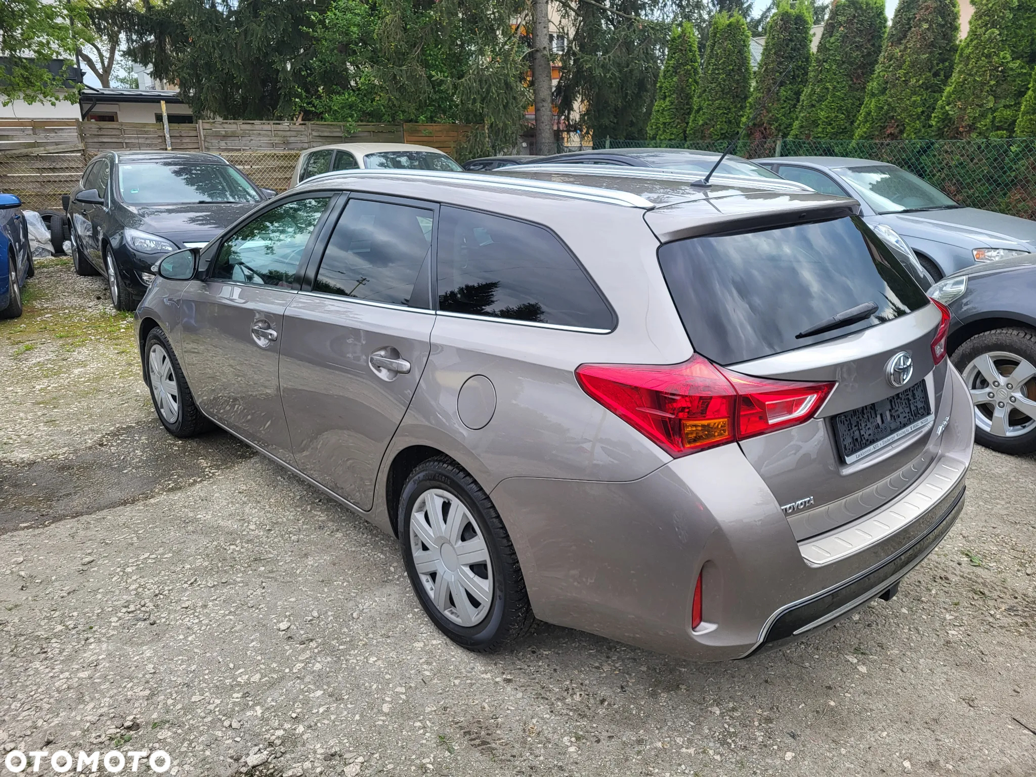 Toyota Auris - 6
