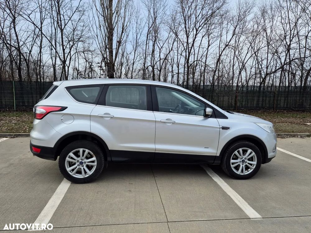 Ford Kuga 2.0 TDCi 4WD Powershift Trend - 8