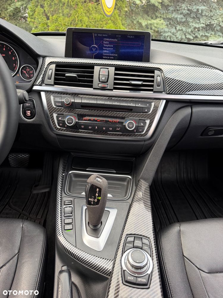 BMW Seria 3 - 35