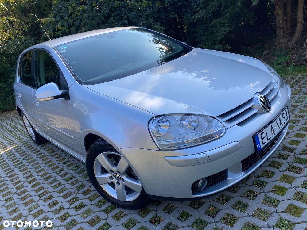Volkswagen Golf - 4
