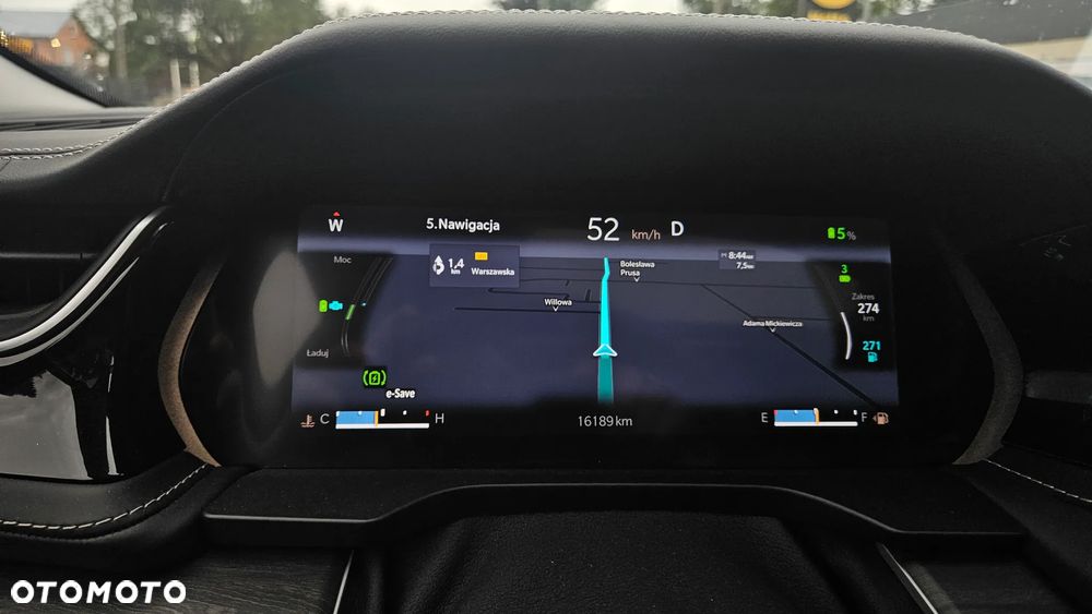 Jeep Grand Cherokee - 28