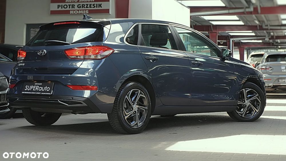 Hyundai i30 1.0 T-GDI Smart DCT - 12
