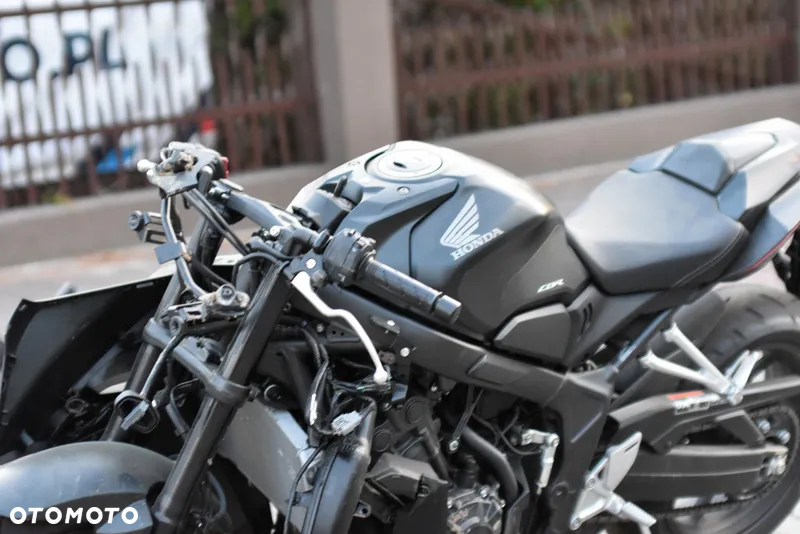 Honda CBR - 26