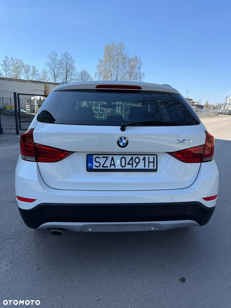 BMW X1 xDrive18d xLine - 15