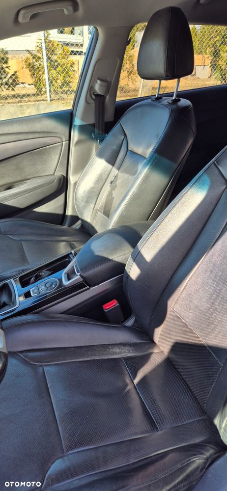 Hyundai i40 1.7 CRDi Comfort + - 13