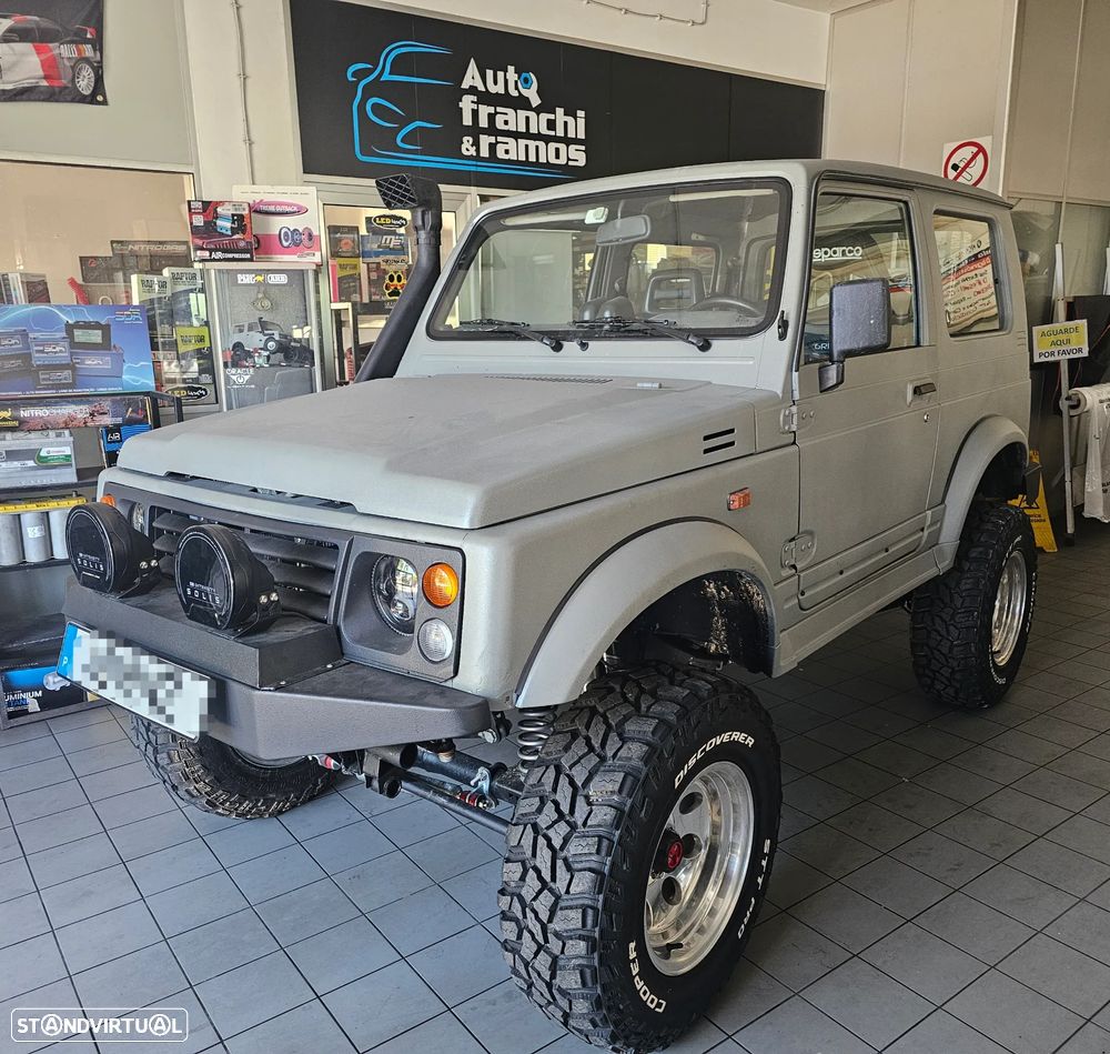 Suzuki Samurai - 1