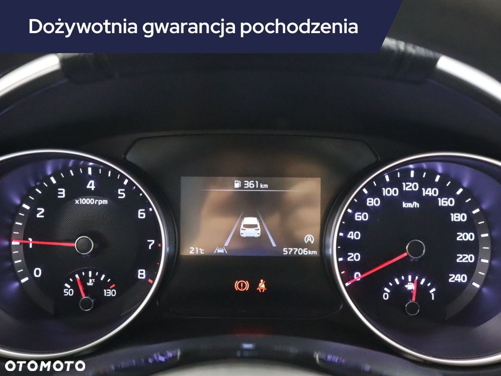 Kia Ceed - 13