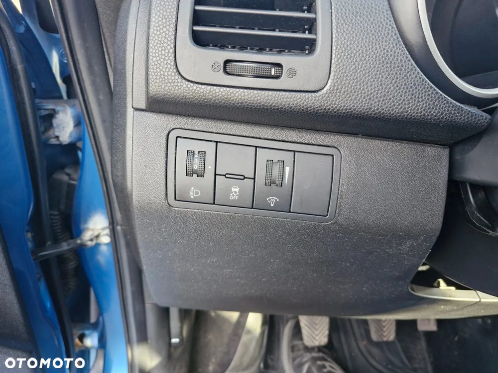 Kia Venga 1.4 CVVT Business Line - 22