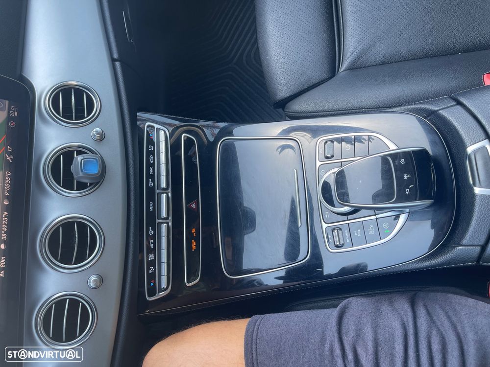 Mercedes-Benz E 220 d Exclusive - 5