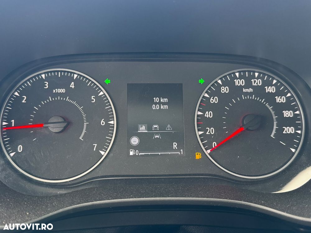 Dacia Logan TCe 90 CVT Expression - 12