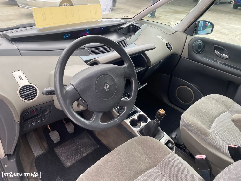 Renault Espace 2.2 dCi Initiale 6L - 10