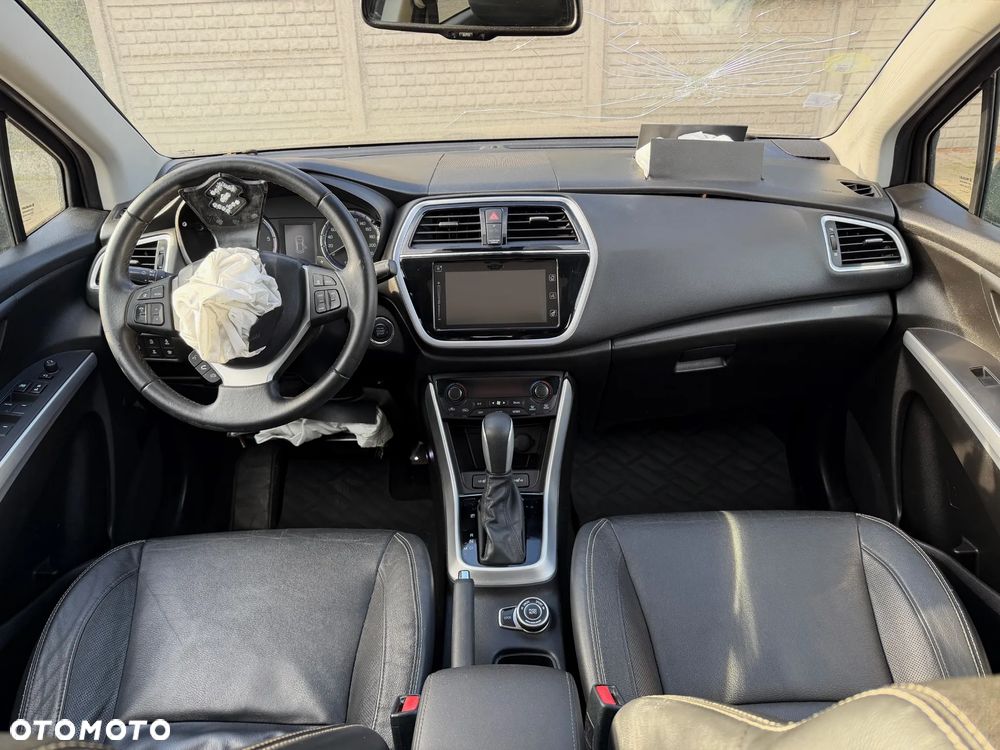 Suzuki SX4 S-Cross 1.6 DDiS Allgrip TCSS Comfort+ - 13