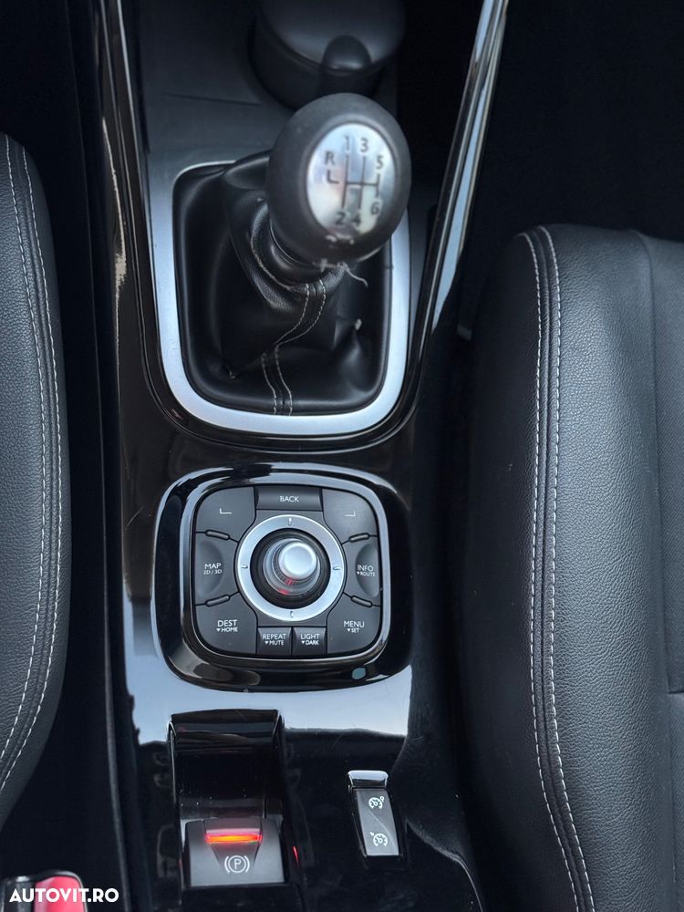 Renault Megane dCi 130 FAP BOSE Edition - 15