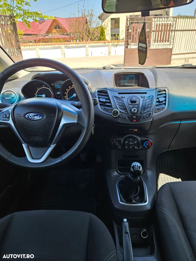 Ford Fiesta 1.5 TDCi Trend - 12