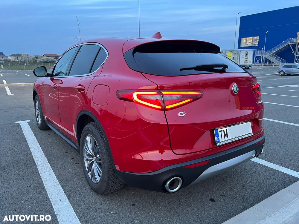 Alfa Romeo Stelvio - 7