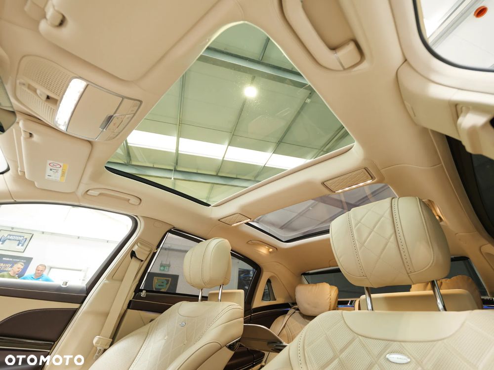 Mercedes-Benz Maybach Klasa S 560 4Matic 9G-TRONIC - 34