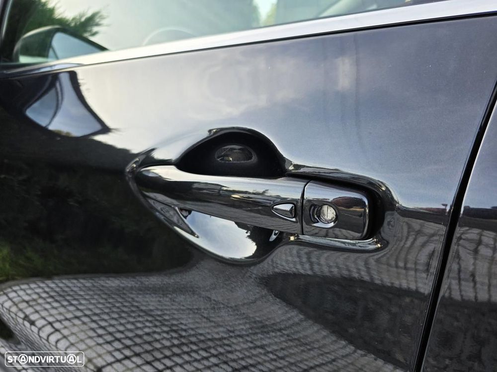 Nissan Qashqai 1.5 dCi N-Connecta J18 - 37