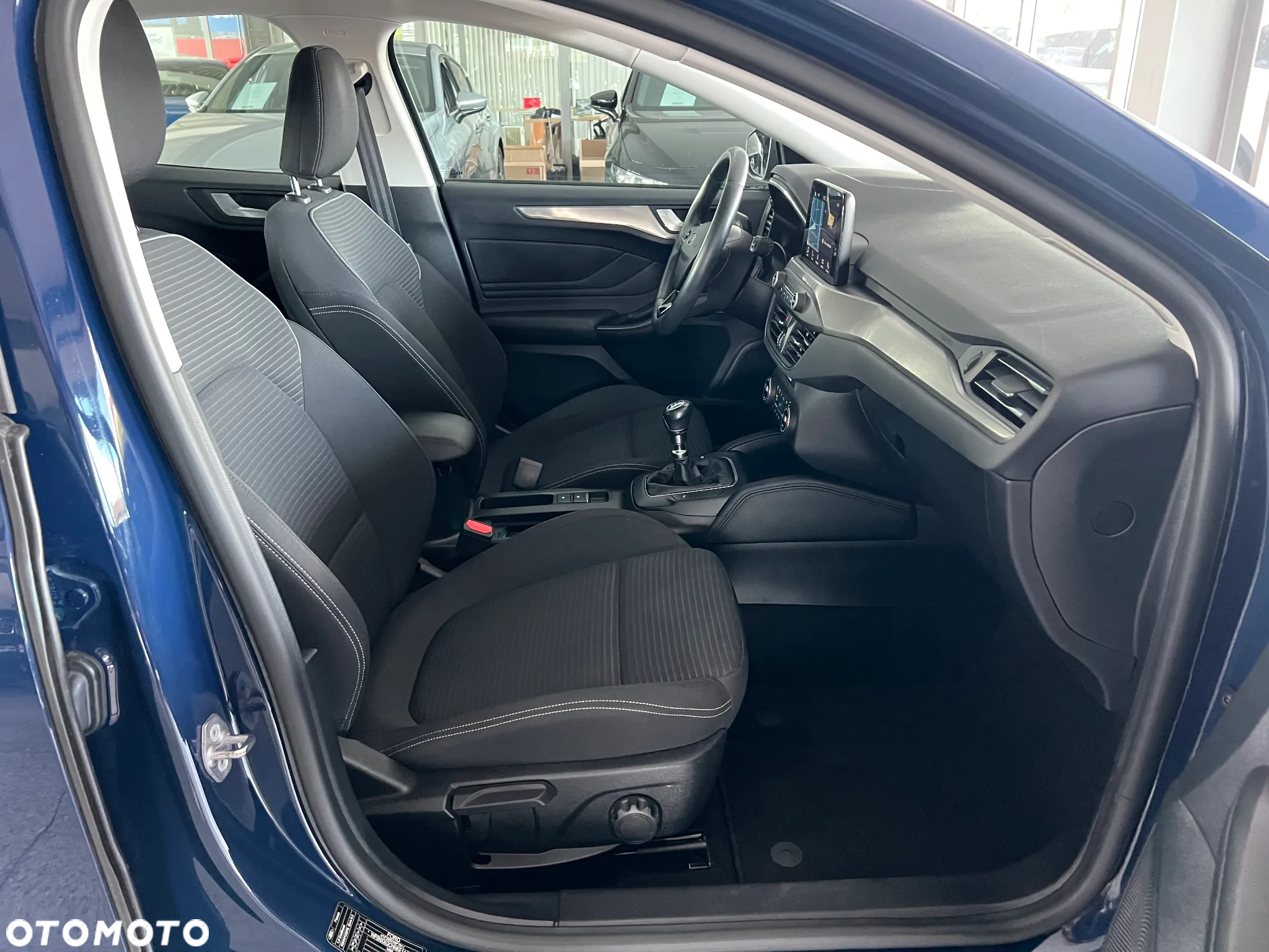 Ford Focus 1.0 EcoBoost Titanium Business - 37