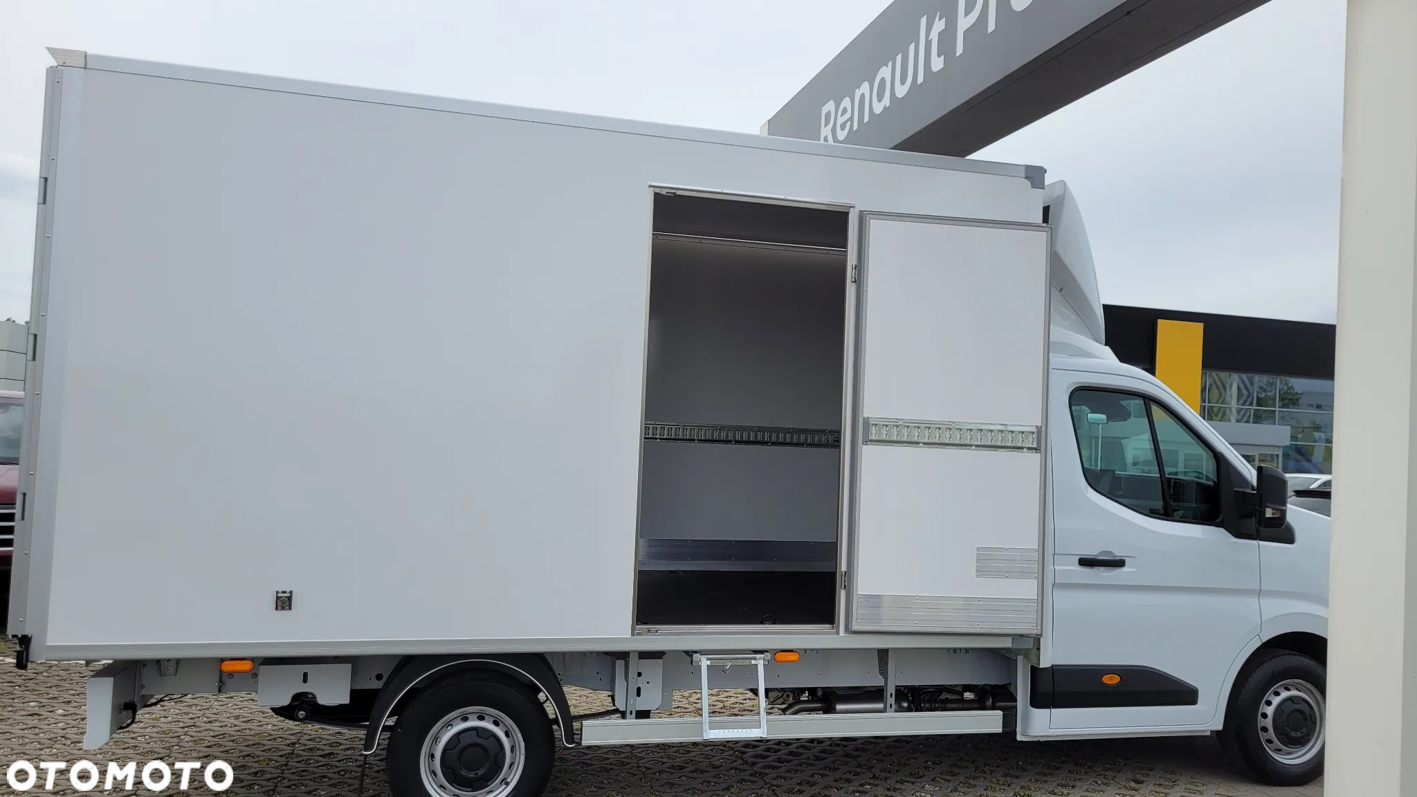 Renault Nowy Master - 10