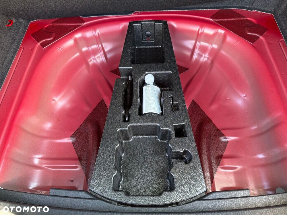 Skoda Karoq 1.5 TSI ACT Drive DSG - 25