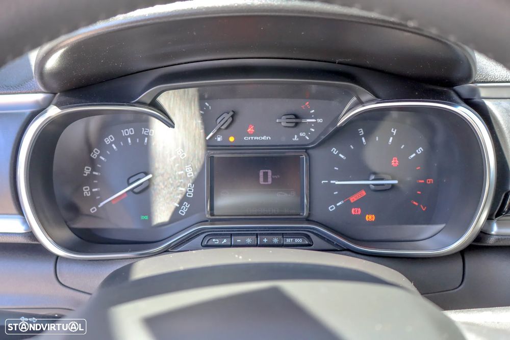 Citroën C3 1.2 PureTech Shine - 20