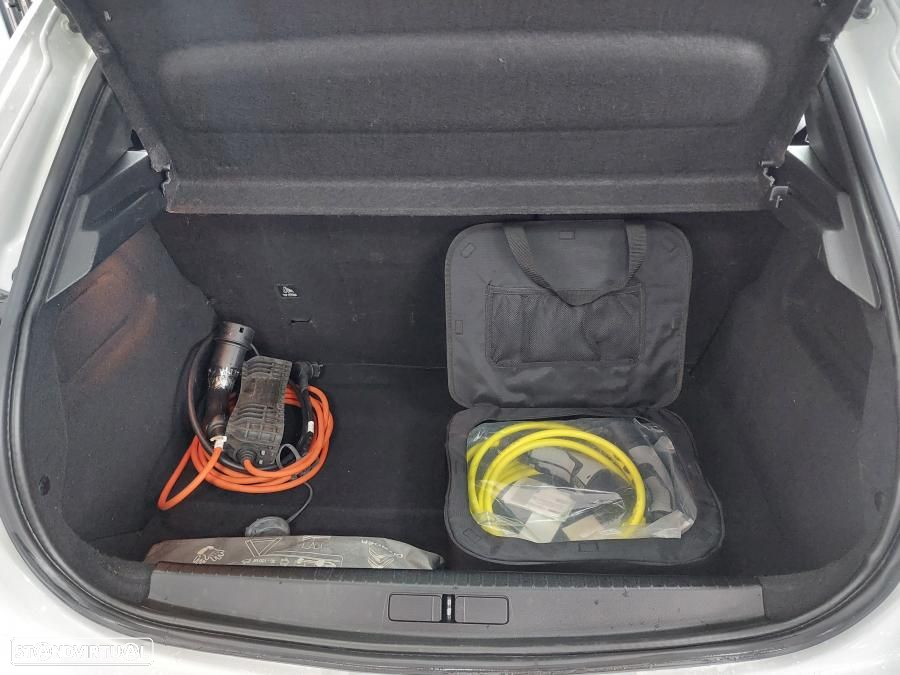Peugeot e-208 50 kWh Active - 46