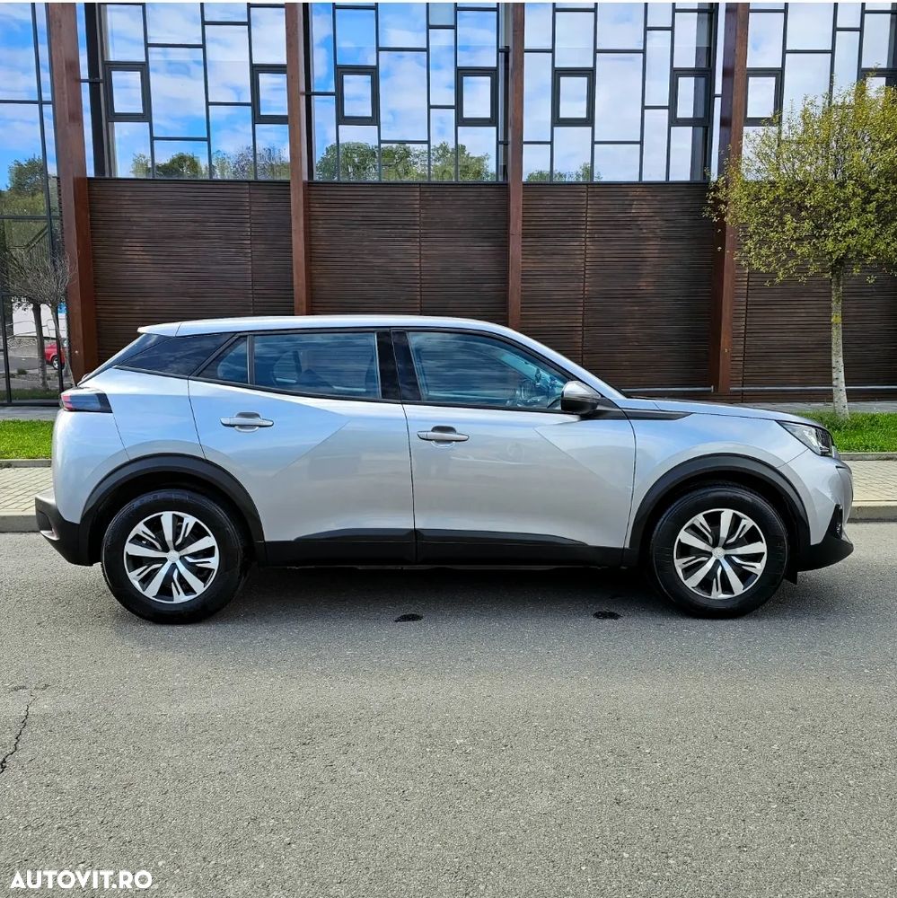 Peugeot 2008 - 4