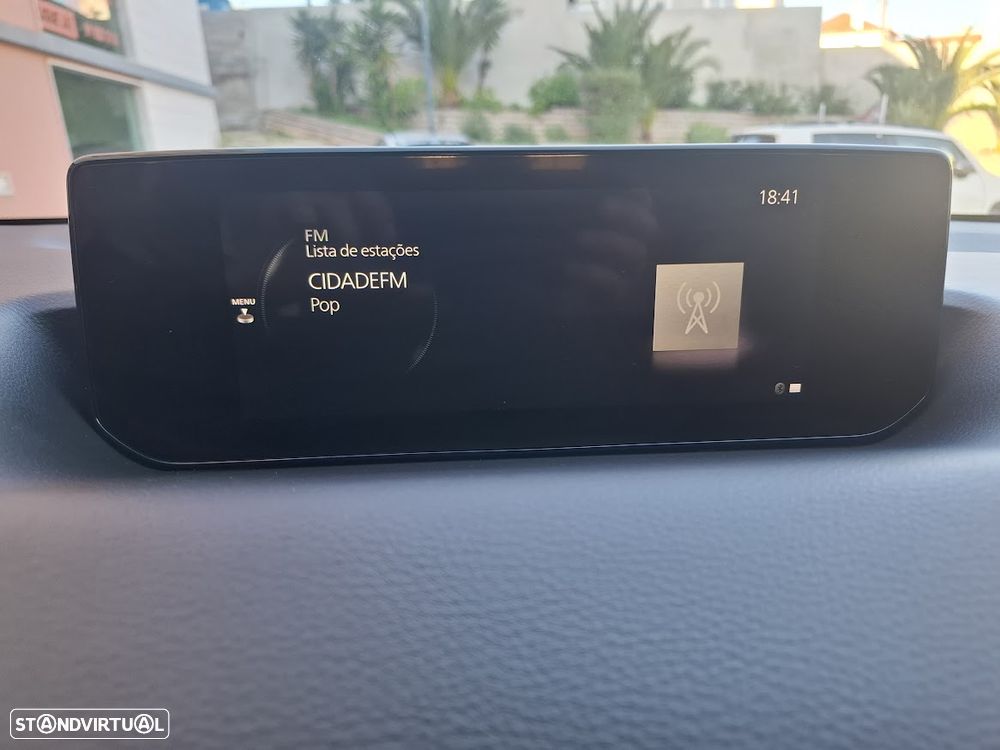 Mazda MX-30 e-SKYACTIV EXCLUSIVE-LINE - 17