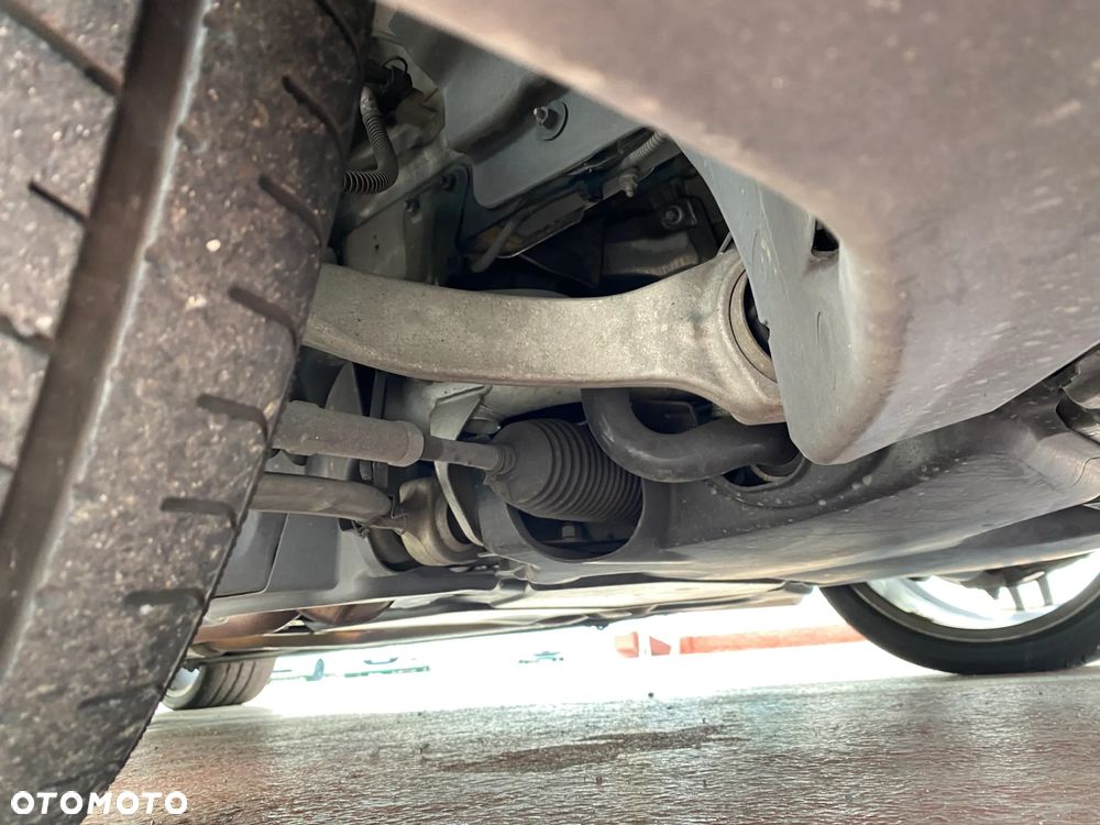 Mercedes-Benz Klasa E 63 AMG AMG Speedshift 7G-MCT - 22