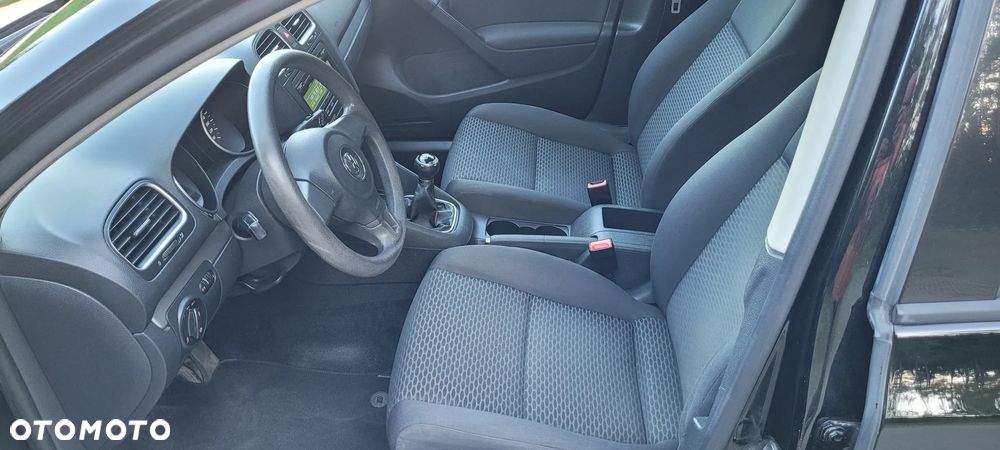 Volkswagen Golf 1.6 TDI DPF Comfortline - 16