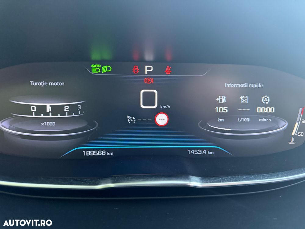 Peugeot 3008 PureTech 130 Stop & Start GPF EAT8 Allure - 12
