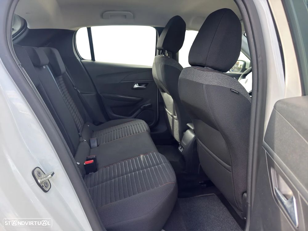 Peugeot e-208 Active Pack - 16