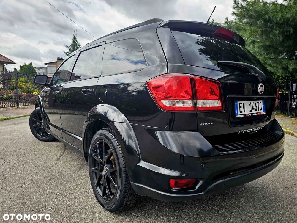 Fiat Freemont 2.0 Multijet 16V DPF Automatik Allrad Black Code - 9