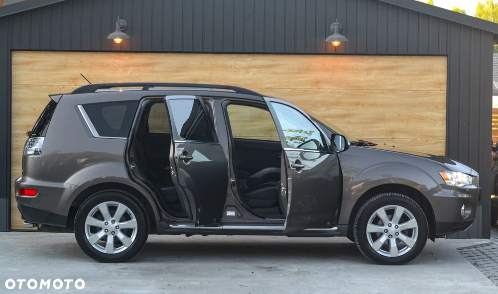 Mitsubishi Outlander 2.2 DID Intense + EU5 TC-SST - 16