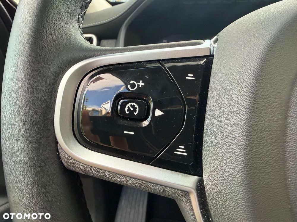 Volvo XC 90 - 14
