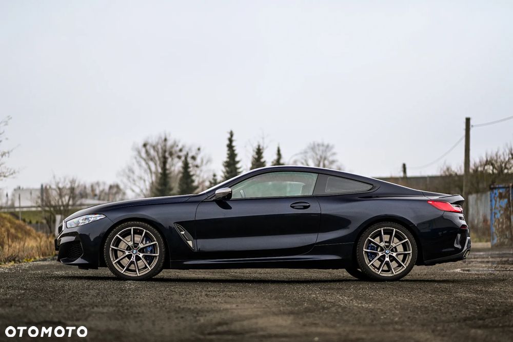 BMW Seria 8 - 12