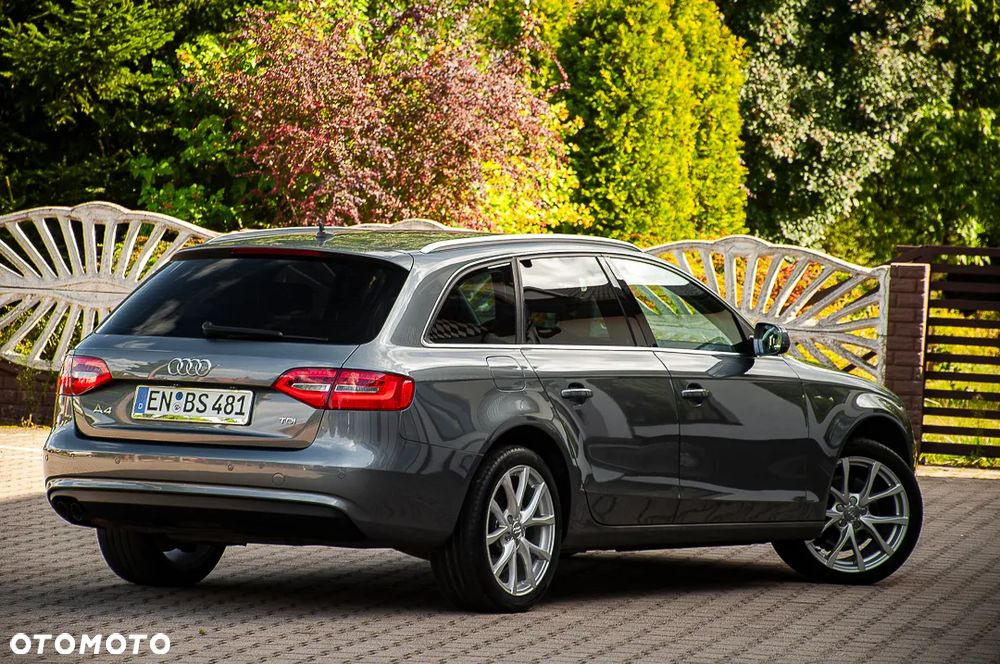 Audi A4 Avant 2.0 TDI Limited Edition - 16