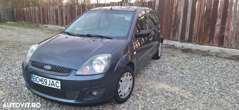 Ford Fiesta 1.25i Comfort - 1