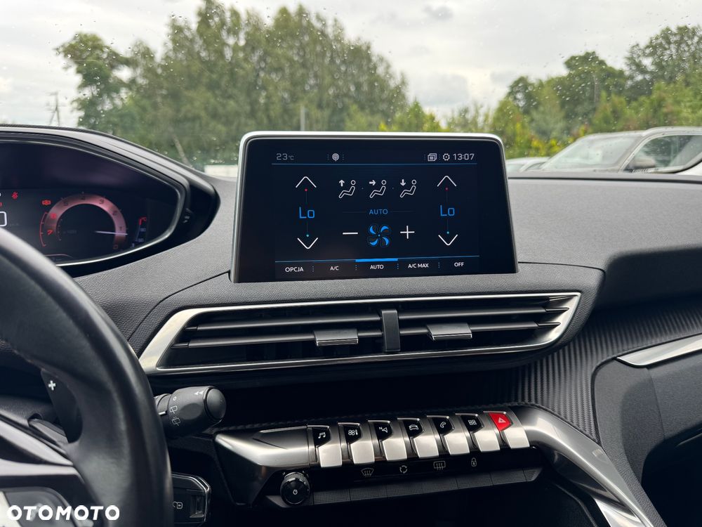 Peugeot 5008 1.6 THP Active S&S EAT6 - 31