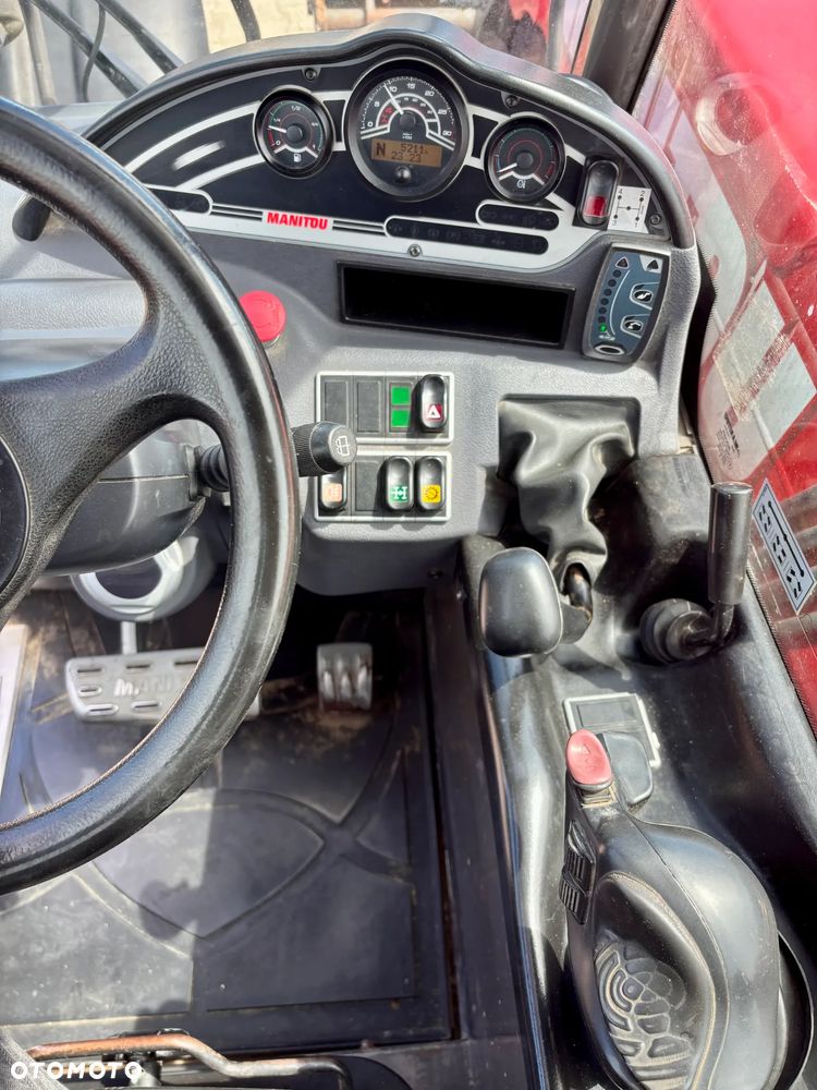 Manitou MT 732 - 9