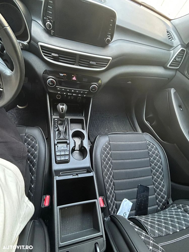 Hyundai Tucson - 9