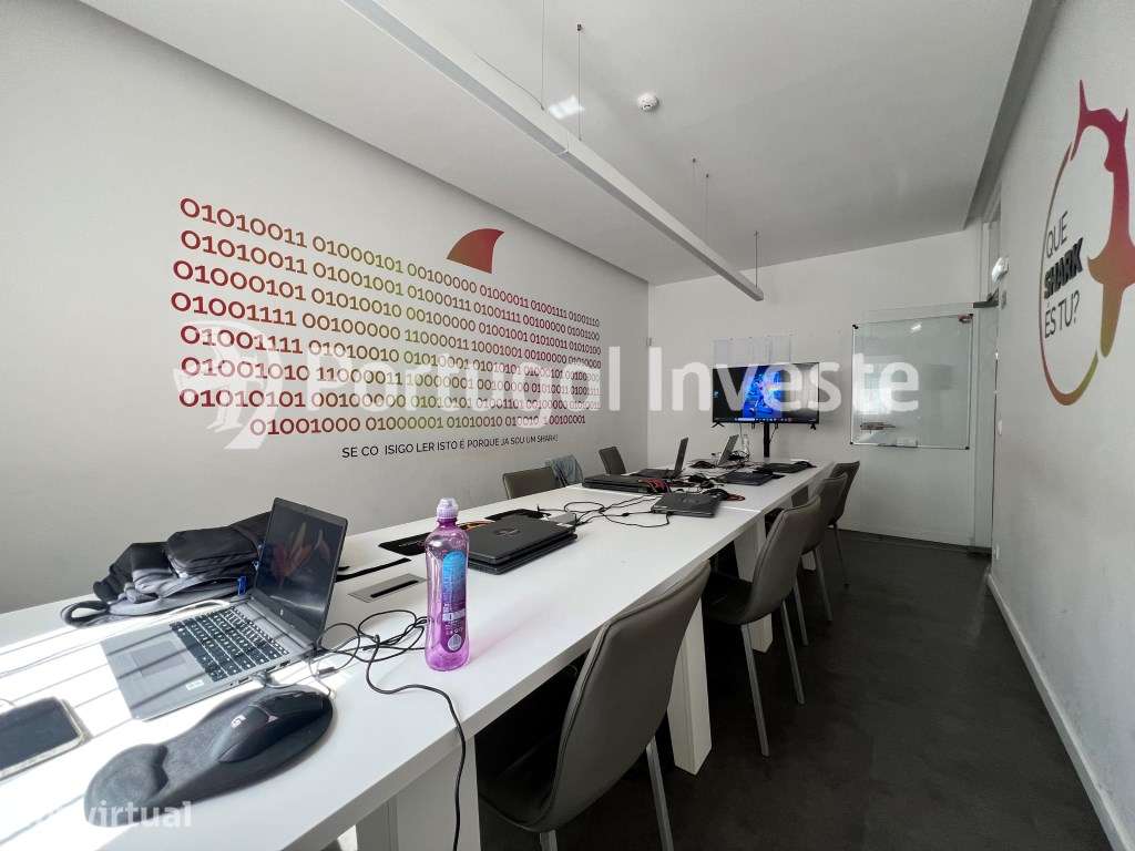 Loja com 186m2 para uso próprio ou Investimento, junto à Escola Emi... - Grande imagem: 5/14