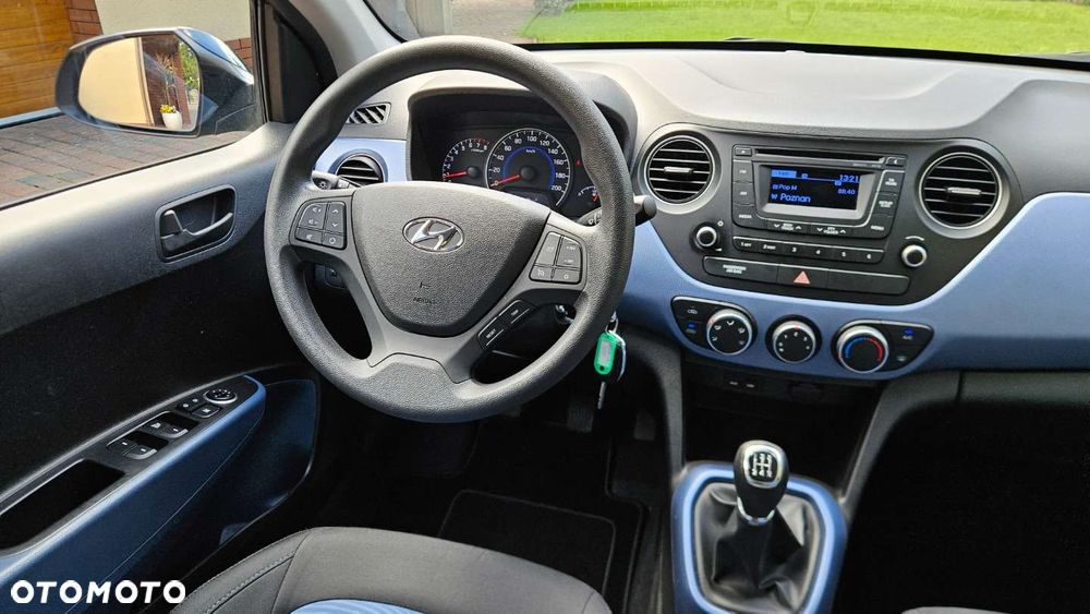 Hyundai i10 1.2 Black Line - 16