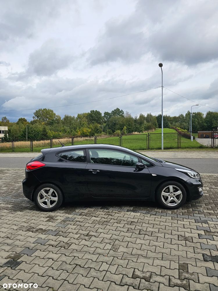 Kia Ceed 1.6 GDI L - 4