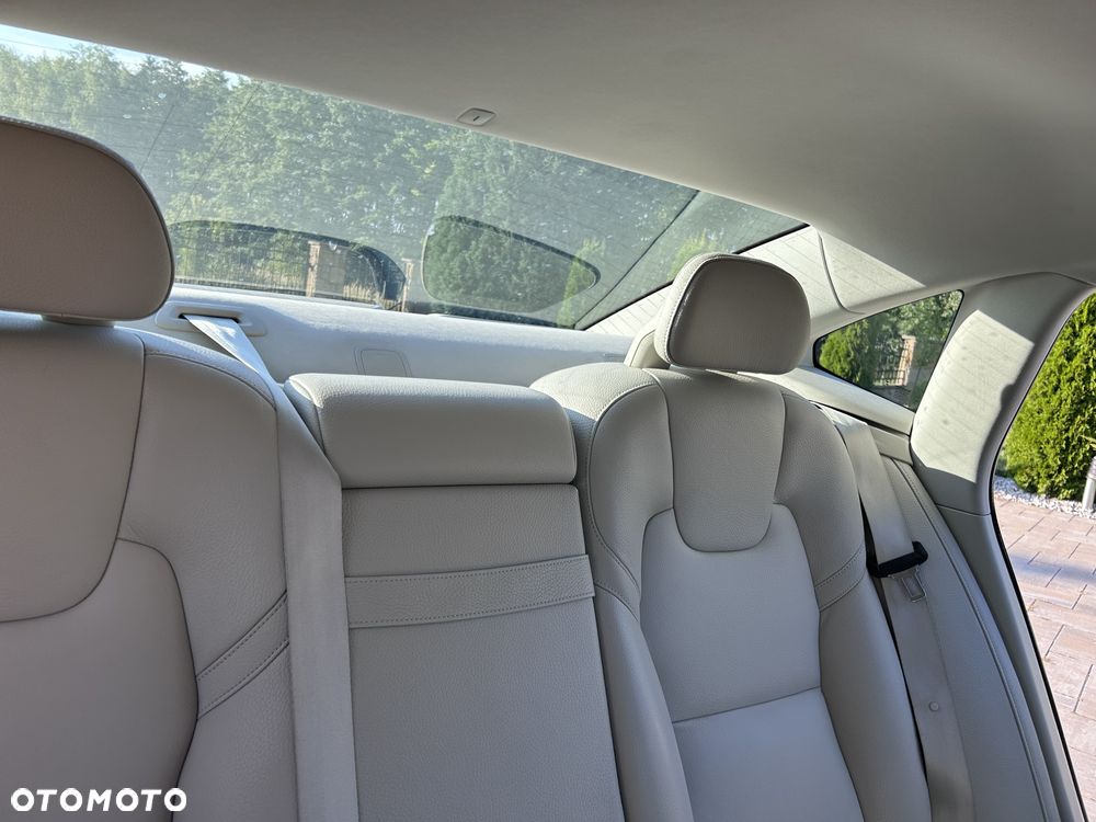 Volvo S90 D5 AWD Inscription - 8