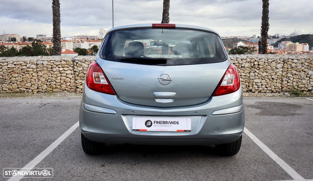 Opel Corsa 1.2 Cosmo 111 Easytronic - 12