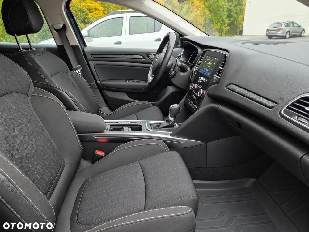 Renault Megane 1.3 TCe FAP Limited EDC - 9